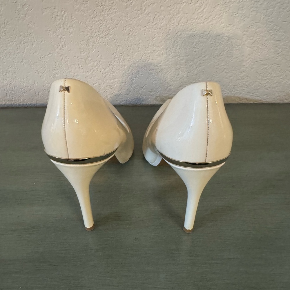 Ted Baker Classic Heel Pumps Sz. 37.5 - Picture 3 of 8